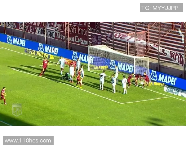 拉努斯与图库曼的激烈对决揭示了足球战术的魅力与团队合作的重要性