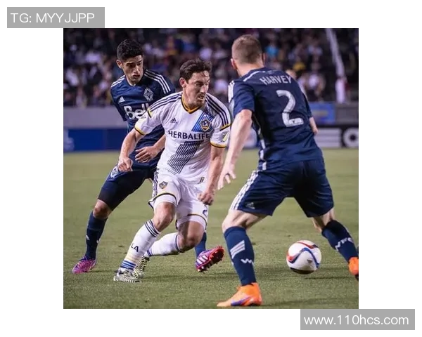 西雅图海湾人迎战洛杉矶银河展开激烈对决争夺西部季后赛席位